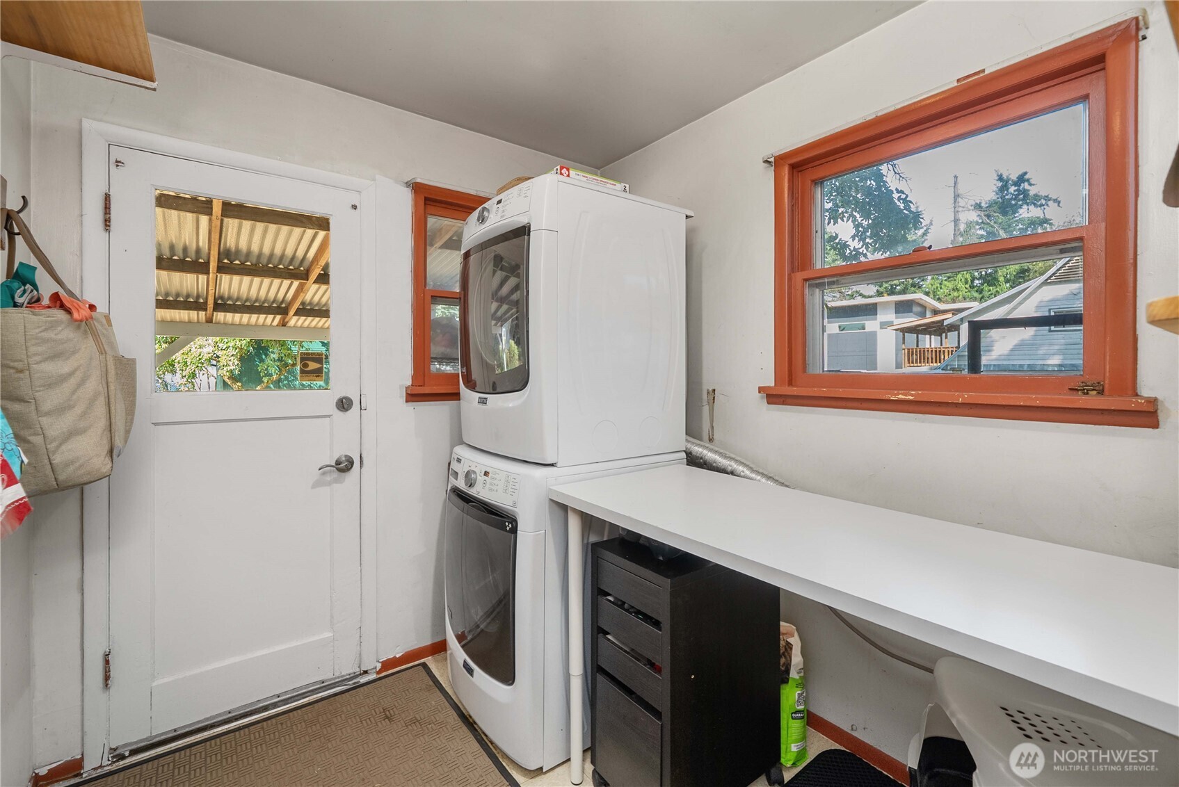 10251 3rd Avenue Property Photo 19