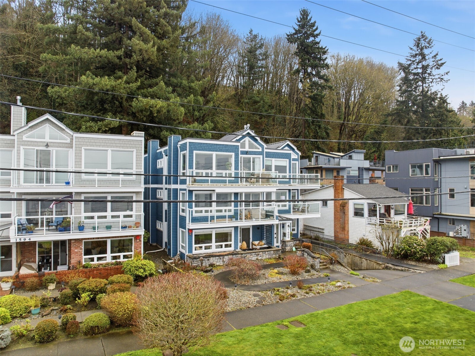 1600 Alki Avenue 202 Property Photo 25