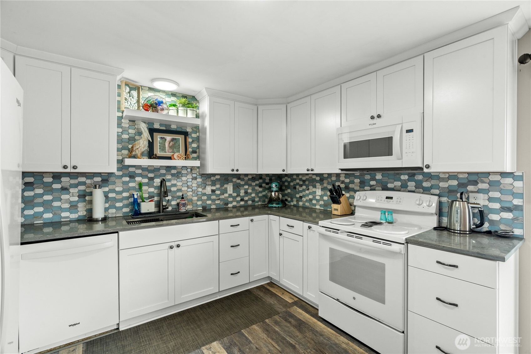 241 S Razor Clam Drive Property Photo 10