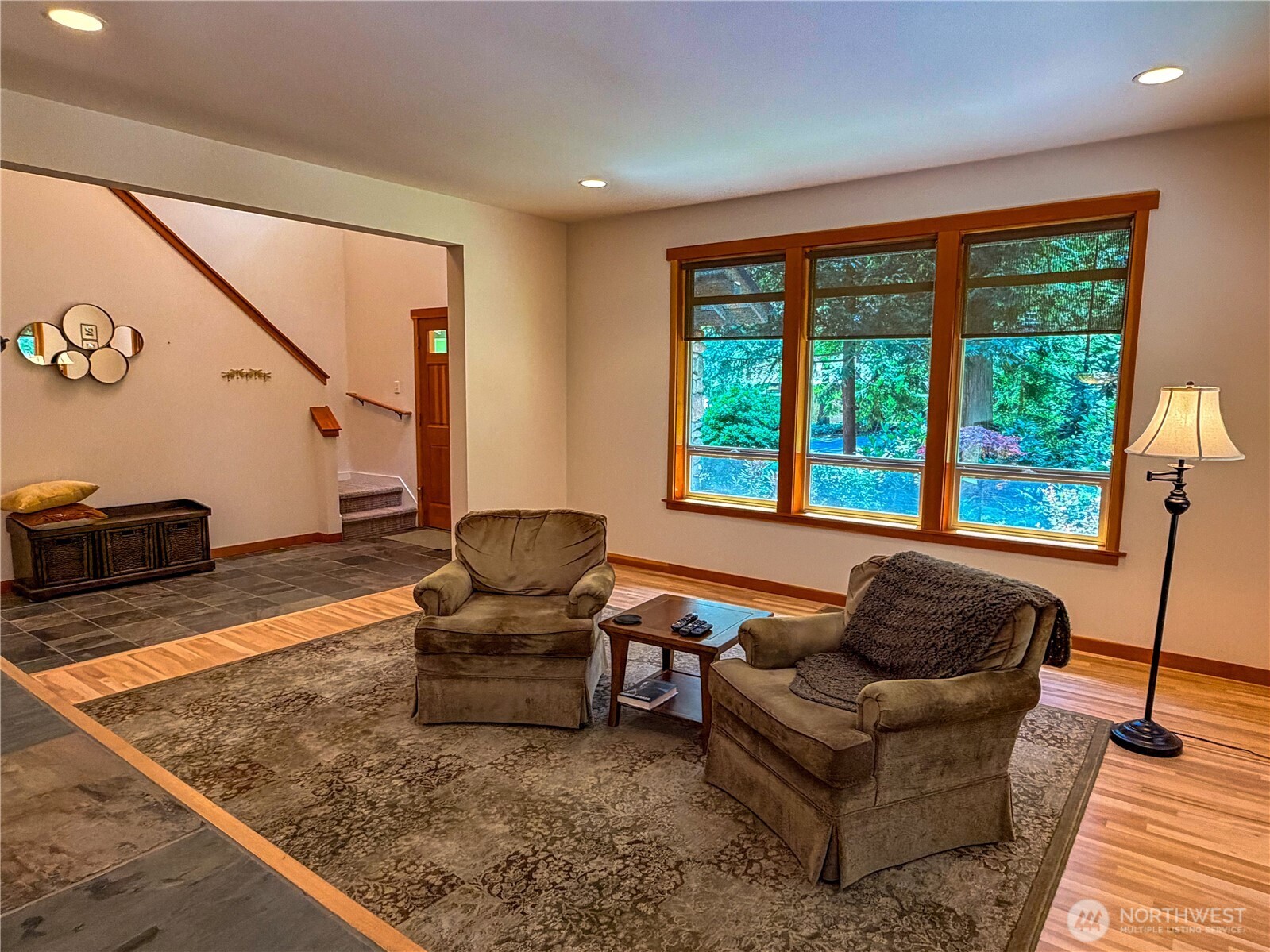 460 Pinecrest Property Photo 4