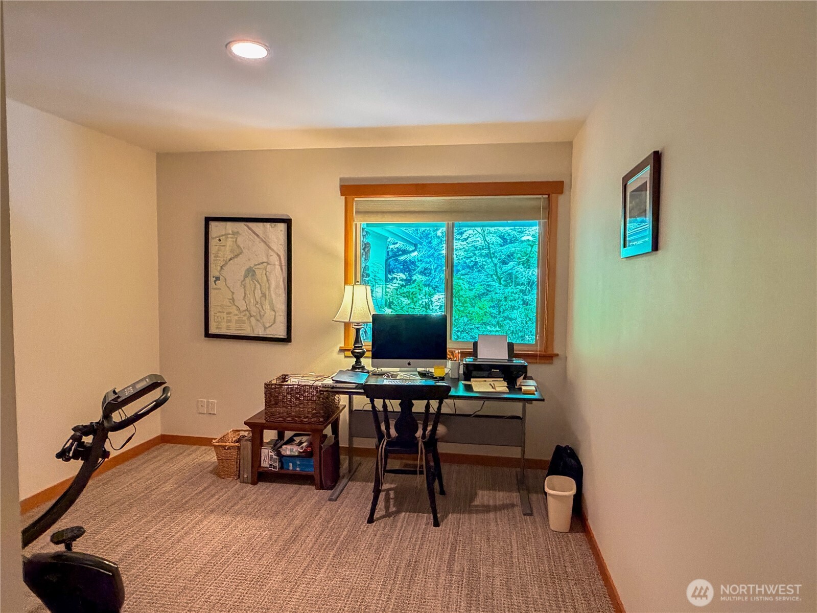 460 Pinecrest Property Photo 29