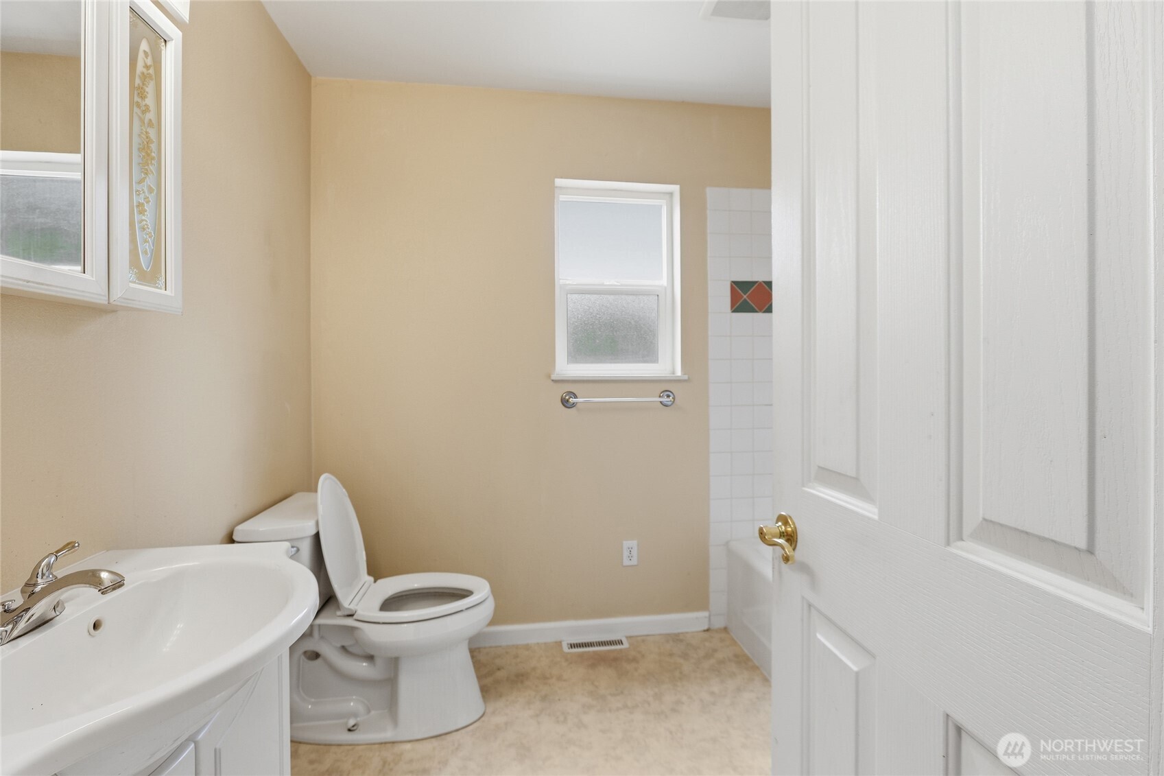 230 Shady Glen Lane Property Photo 8