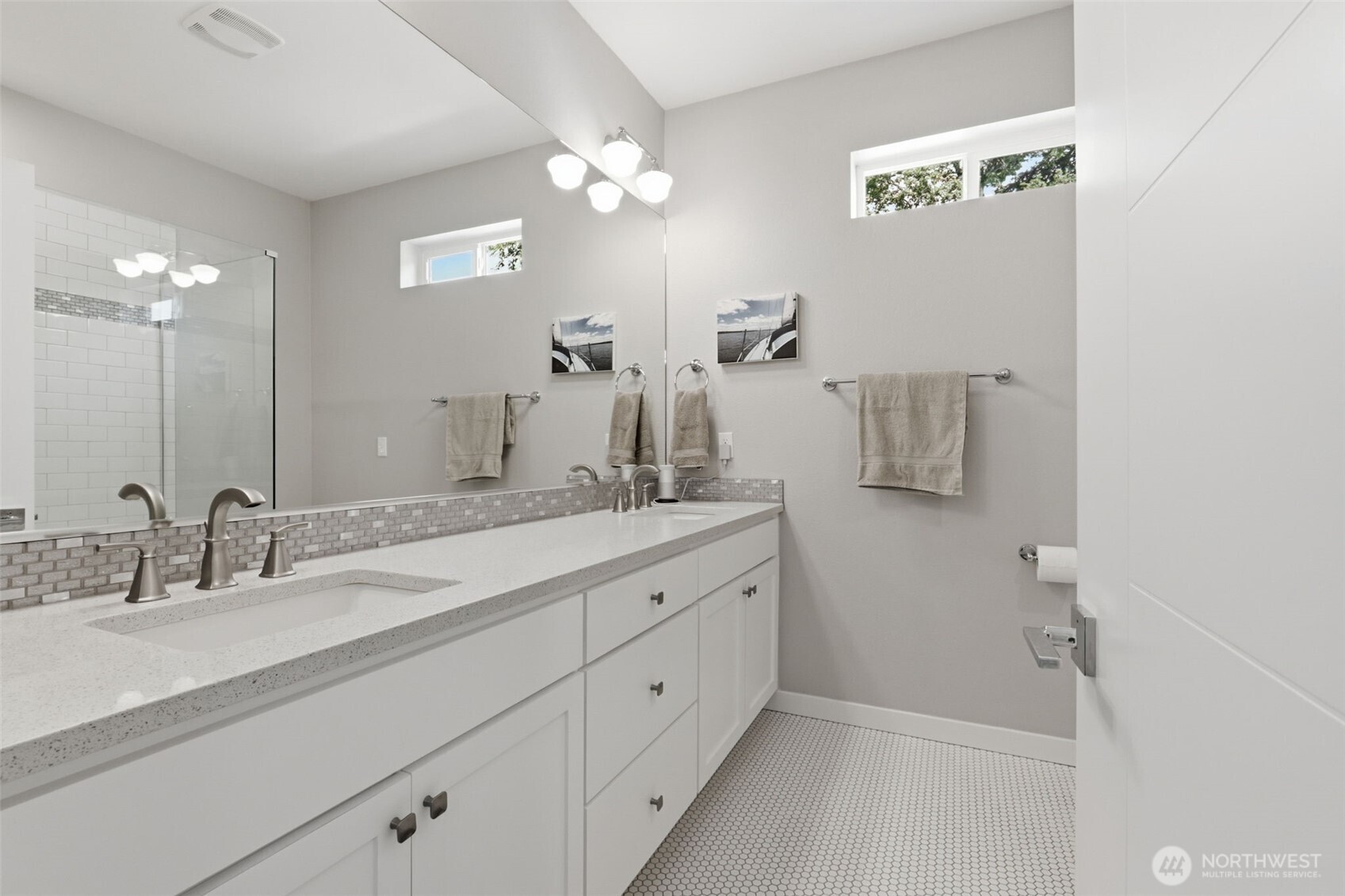 2821 G Drive Property Photo 18