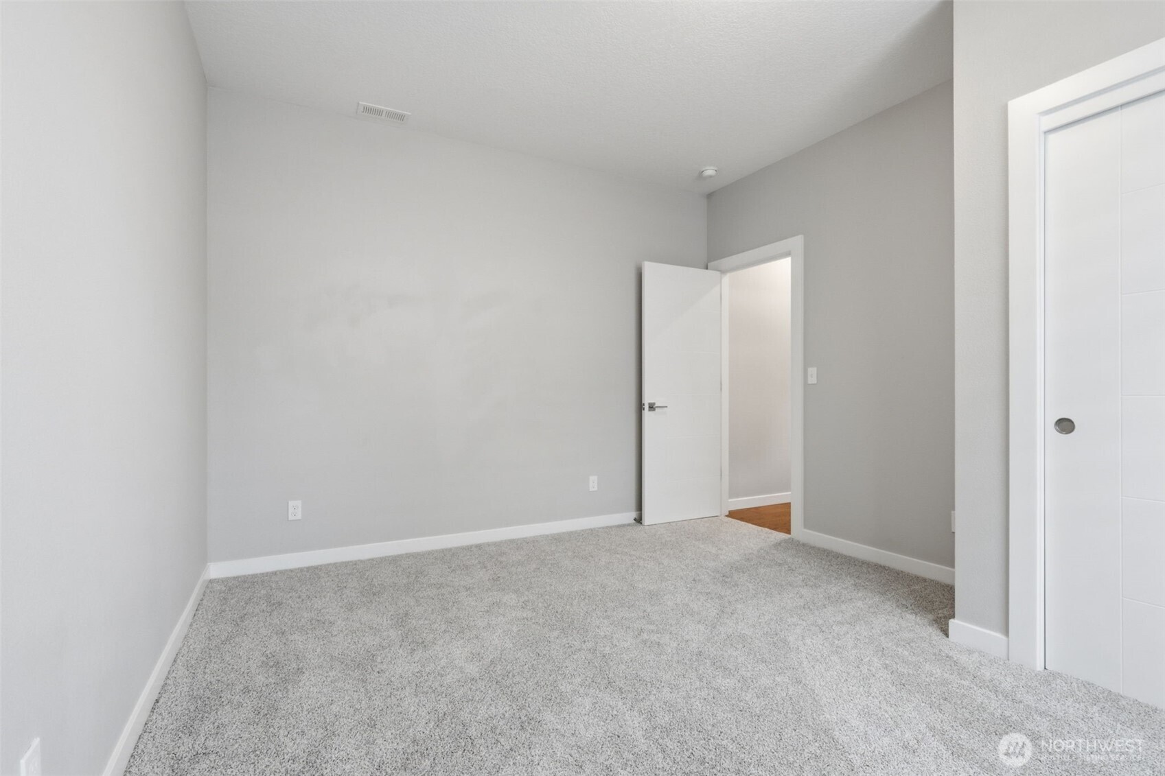 2821 G Drive Property Photo 20