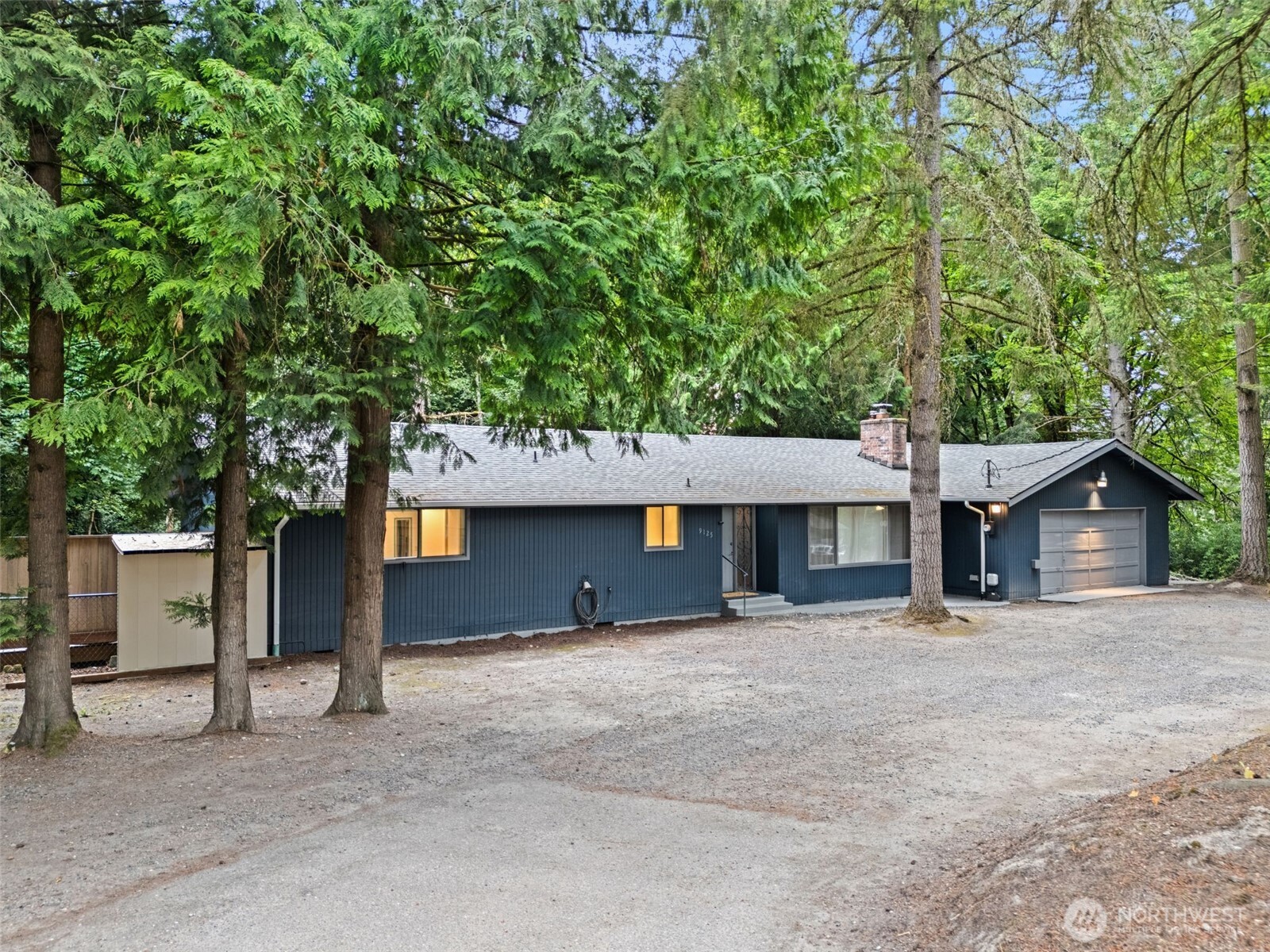 9125 Central Valley Road Property Photo 1
