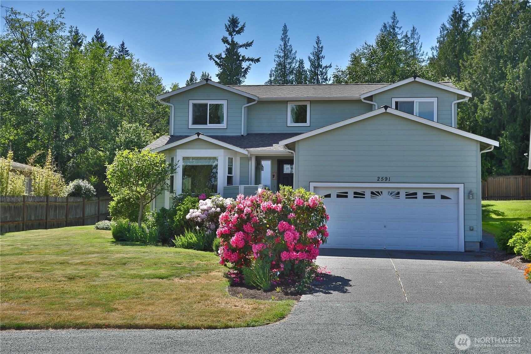 2591 Hillis Drive Property Photo 1