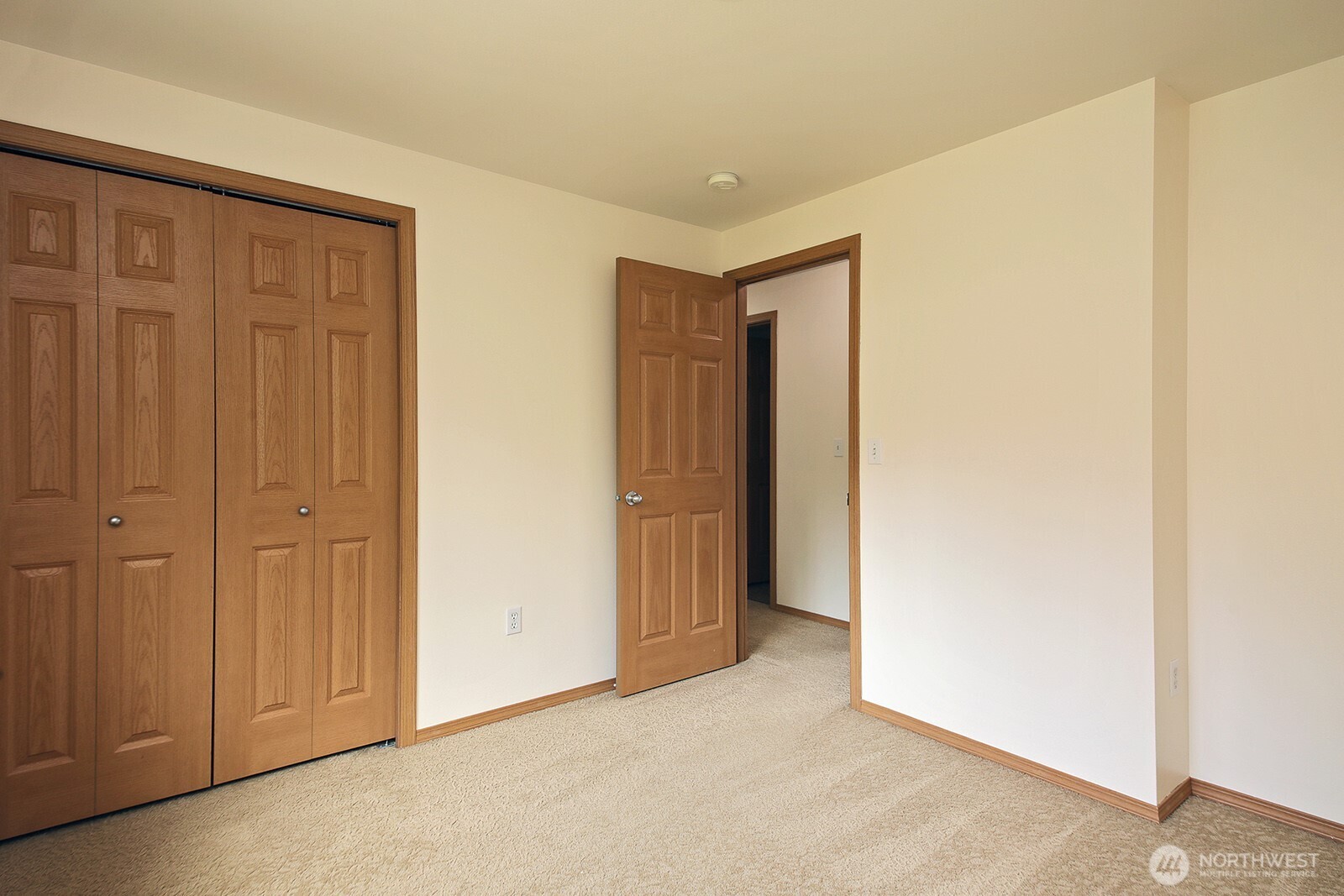 2591 Hillis Drive Property Photo 21