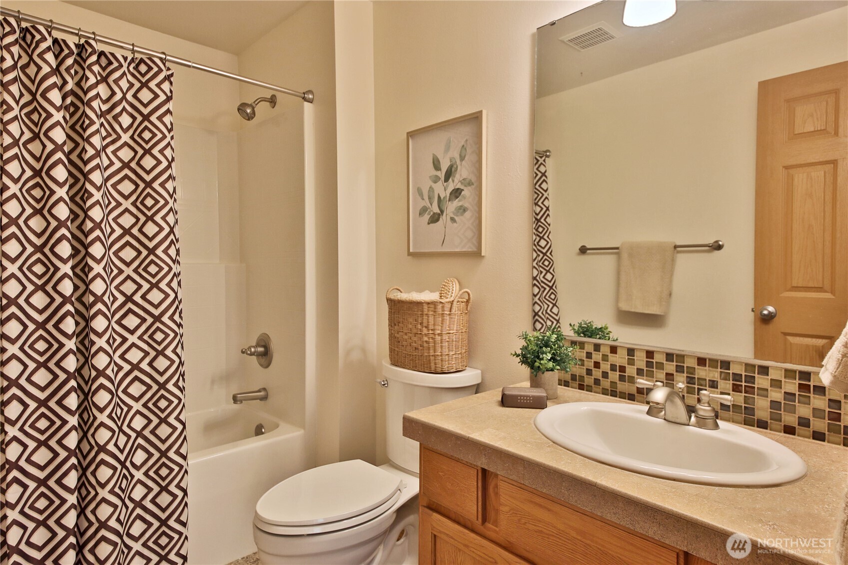 2591 Hillis Drive Property Photo 23