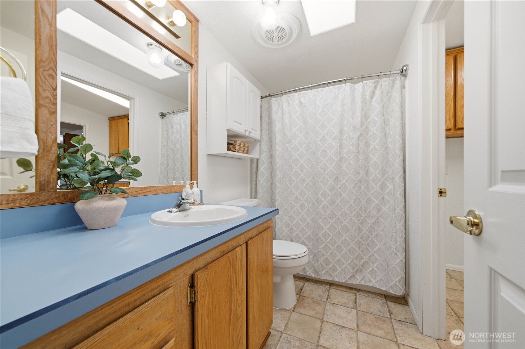5005 Ne Lessard Road Property Photo 27