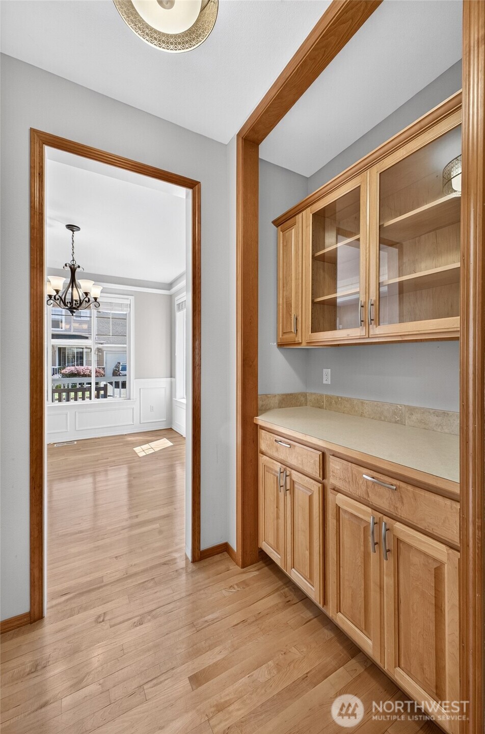 1604 Peach Park Lane Property Photo 8