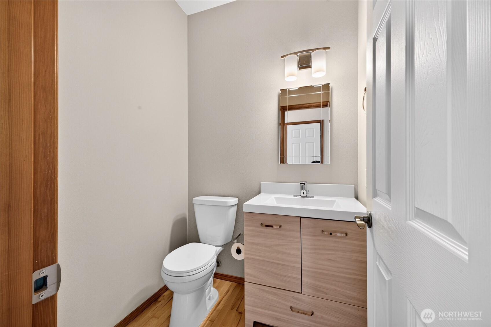 1604 Peach Park Lane Property Photo 15