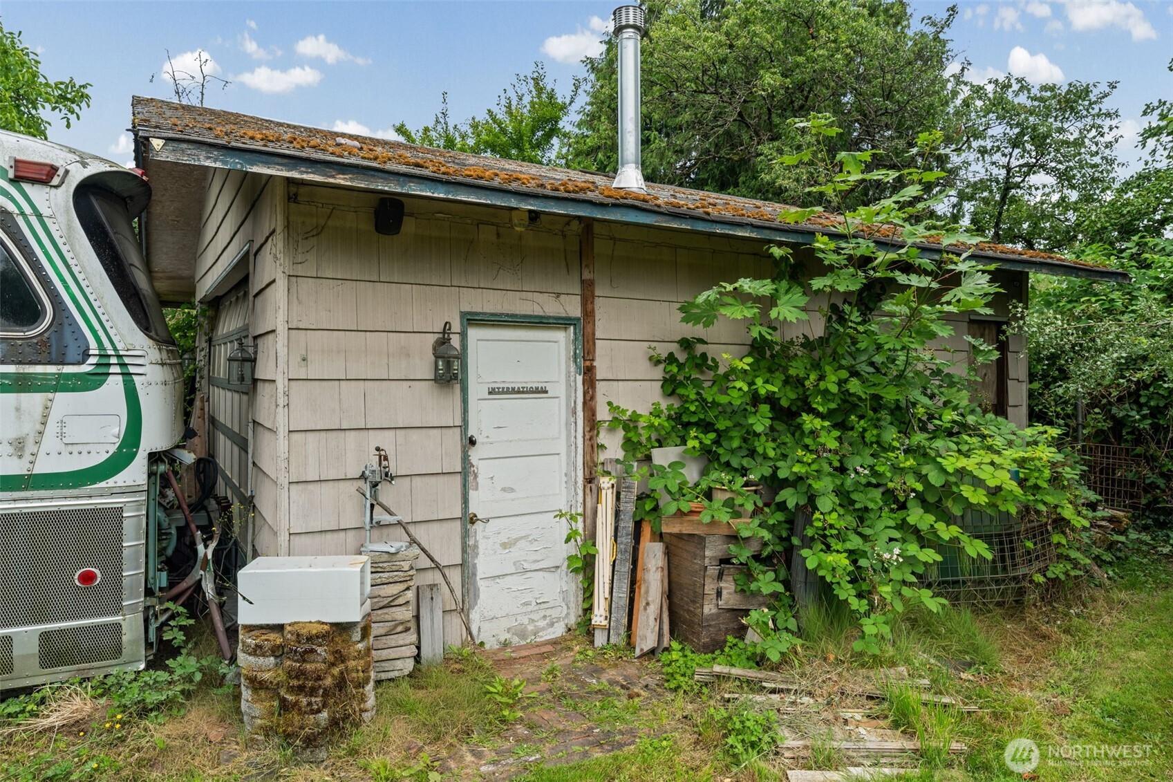 4049 S 128th Street Property Photo 25