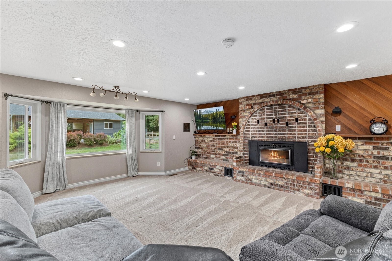 29832 Kent Black Diamond Road Property Photo 10