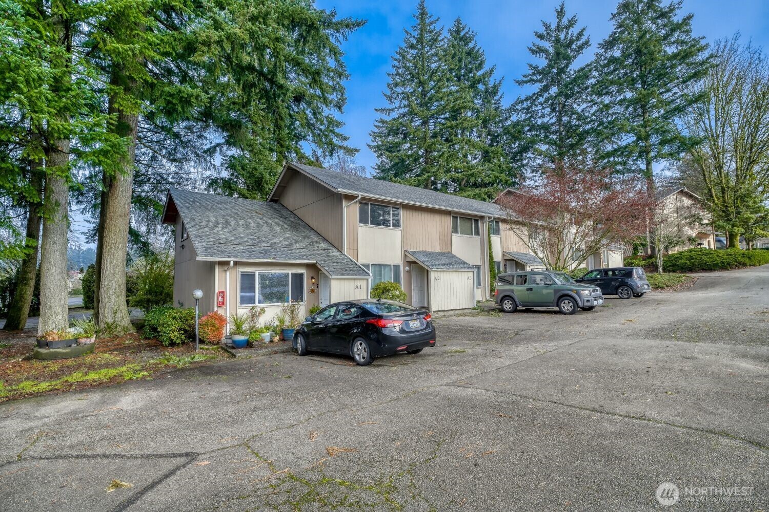 2300 9th Ave Sw A2 Property Photo 1