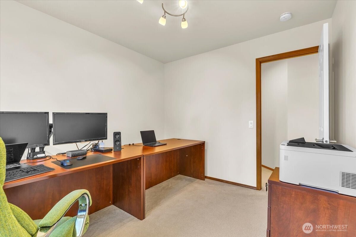 3124 201st Street Property Photo 16