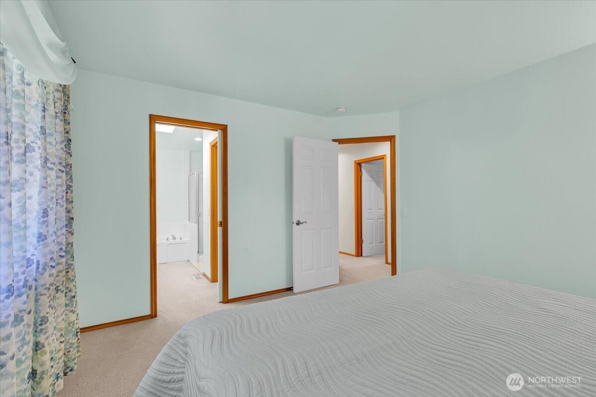 3124 201st Street Property Photo 21