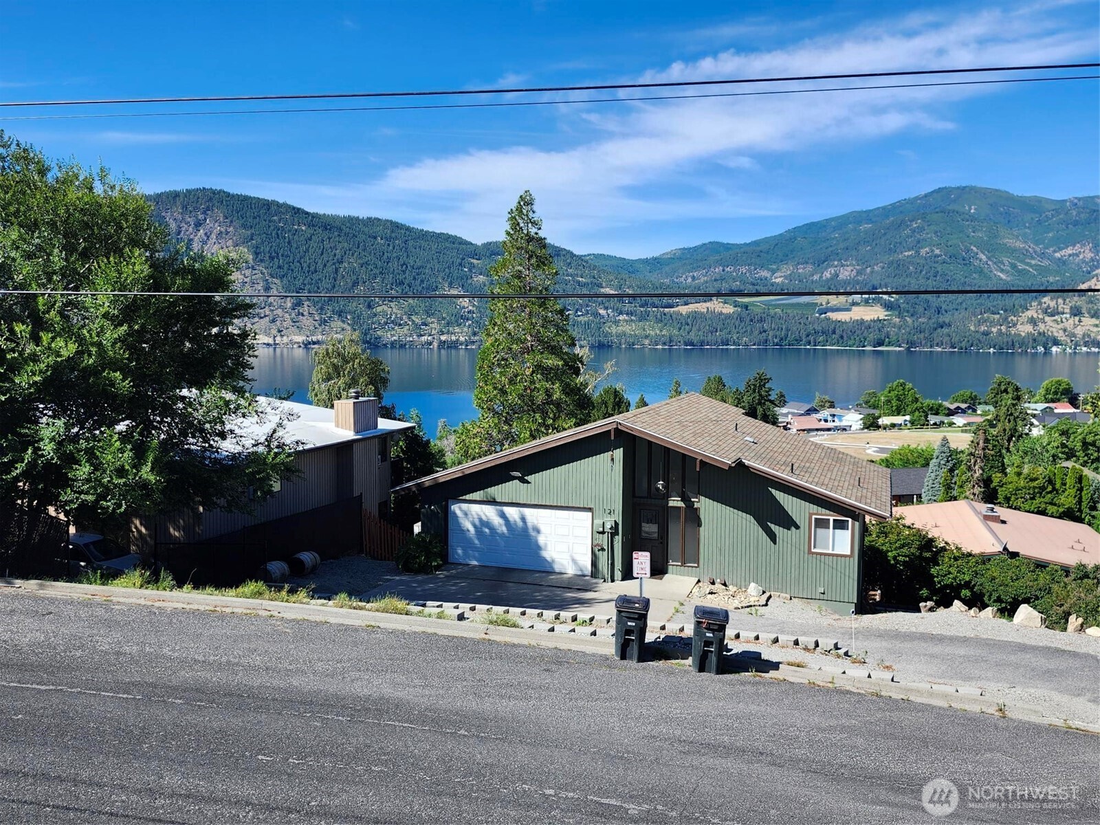 130 Olive Avenue Property Photo 8