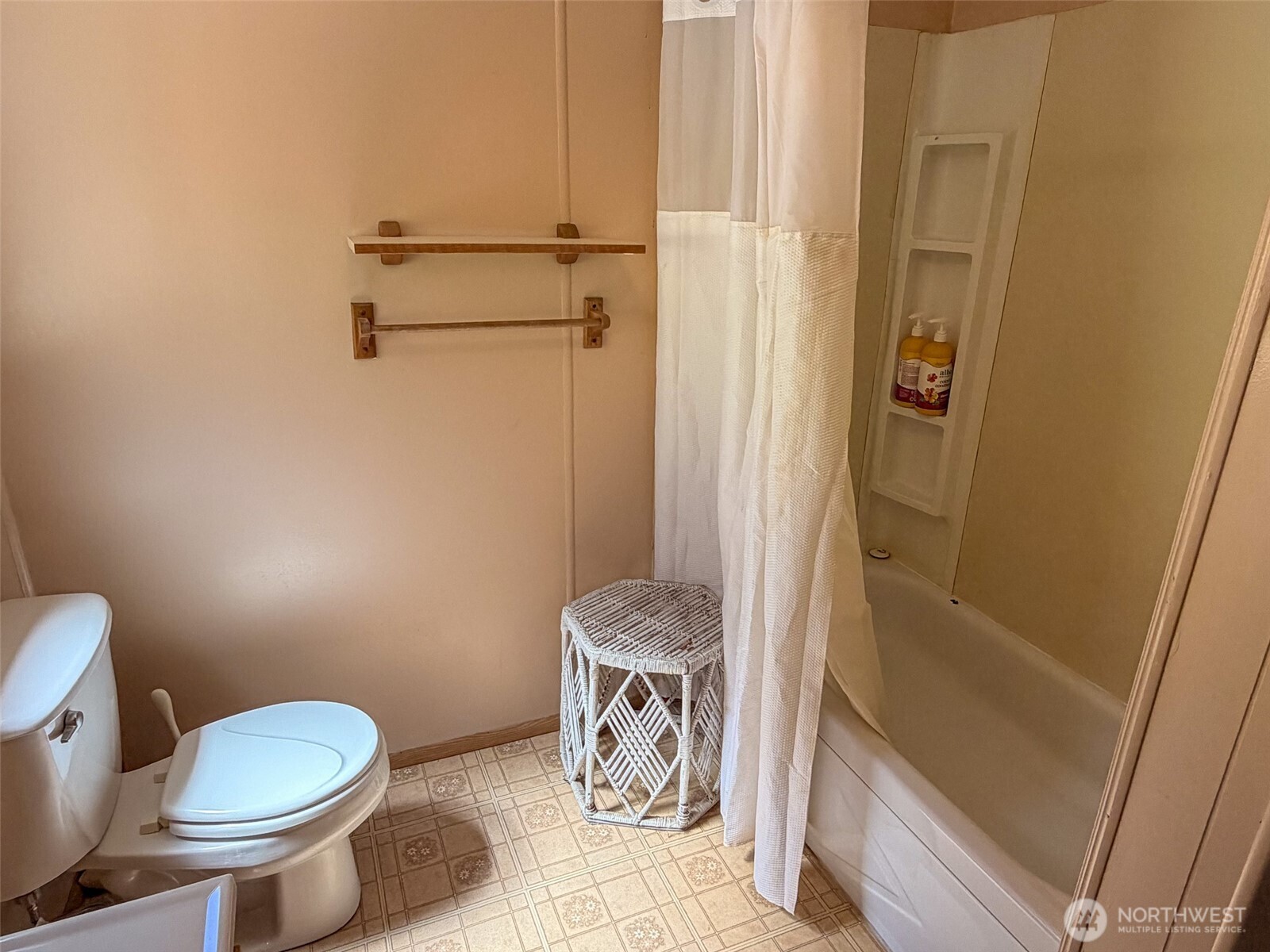 813 Fairmount Road Property Photo 32