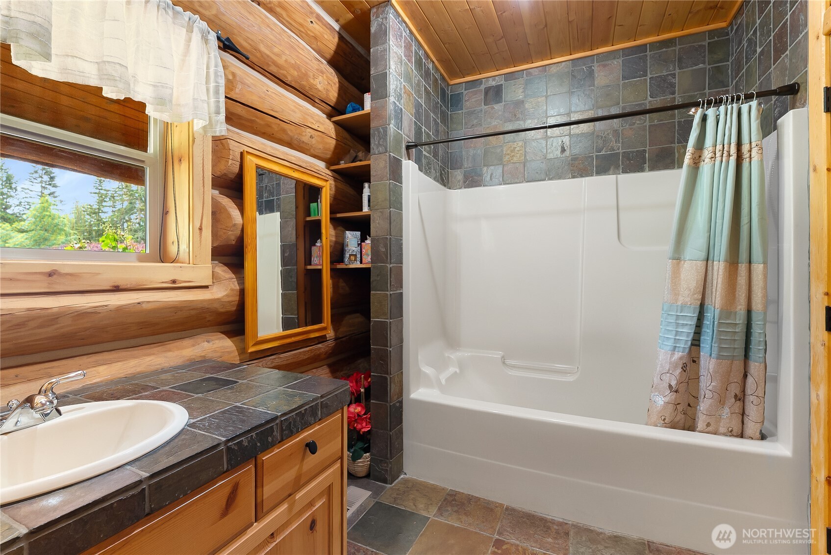8443 Kickerville Road Property Photo 19