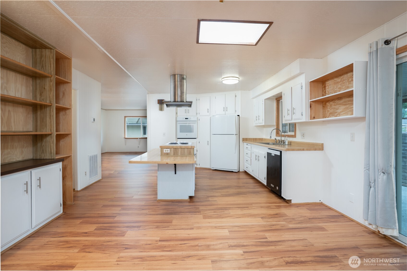 1402 22nd Street 15 Property Photo 9