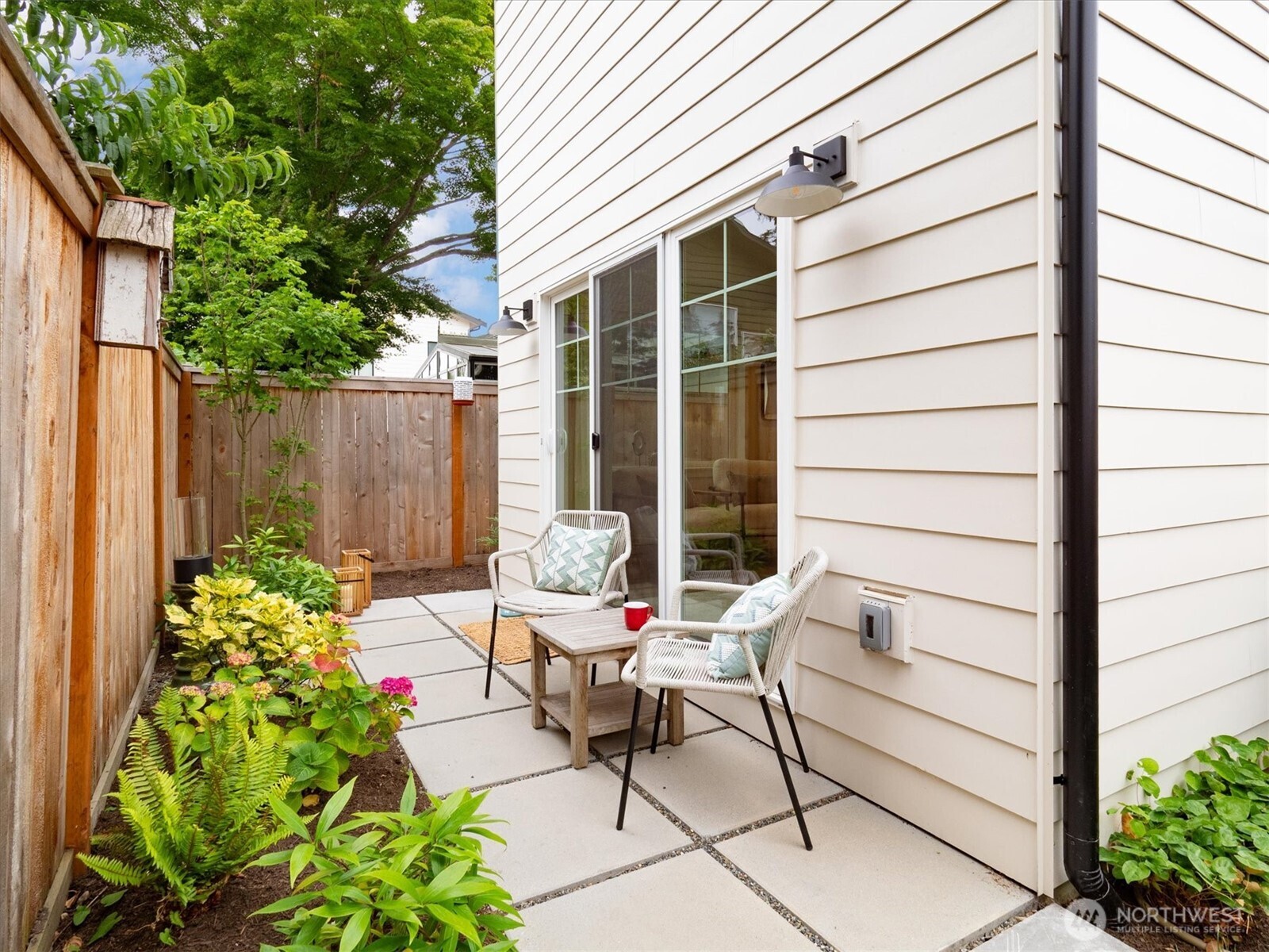 12060 8th Avenue B Property Photo 6