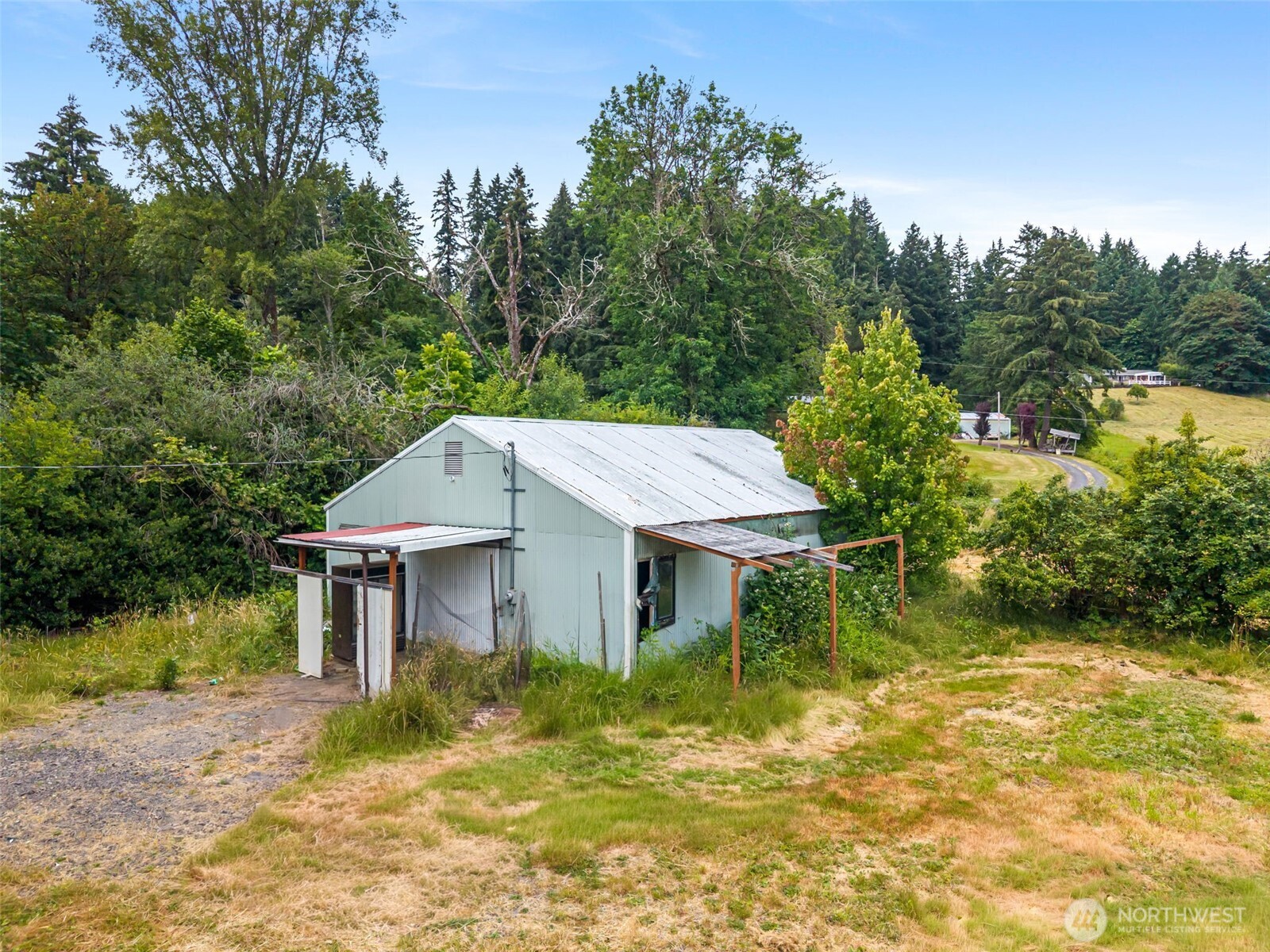 110 Sanderson Road Property Photo 34