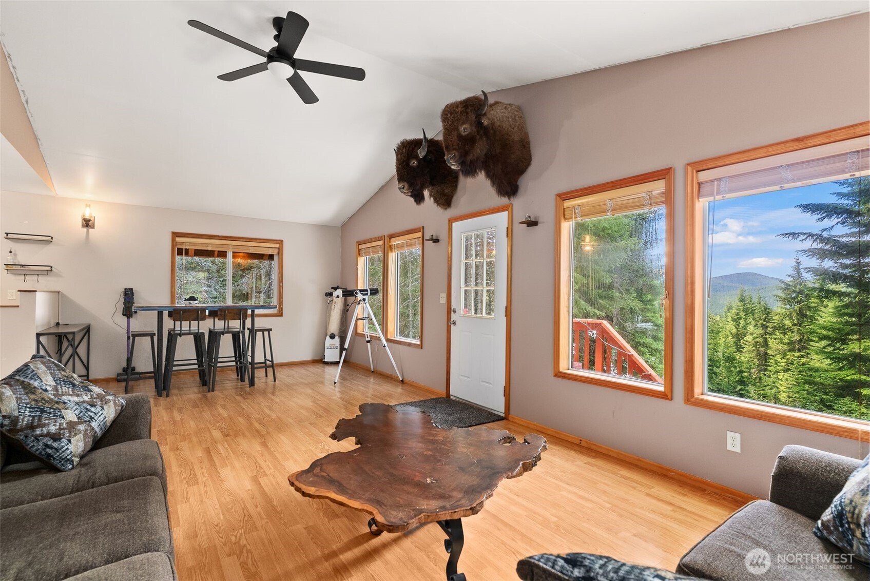 5001 N Forest Service Road 4832 Property Photo 9