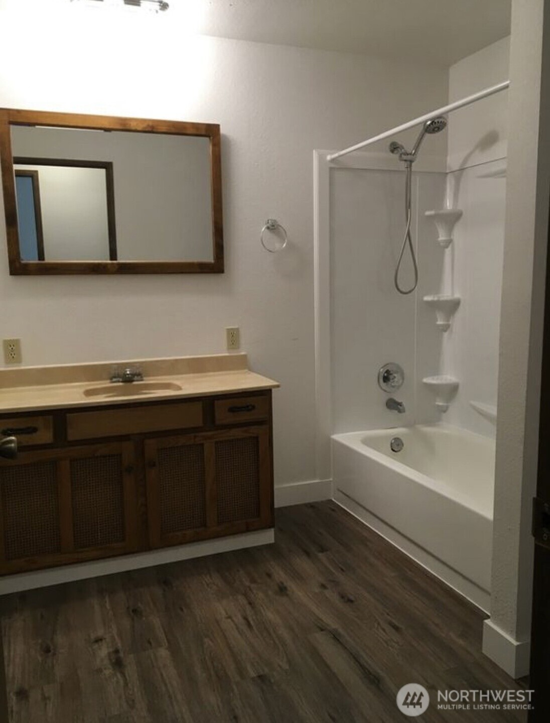 24810 24808 78th Avenue Property Photo 9