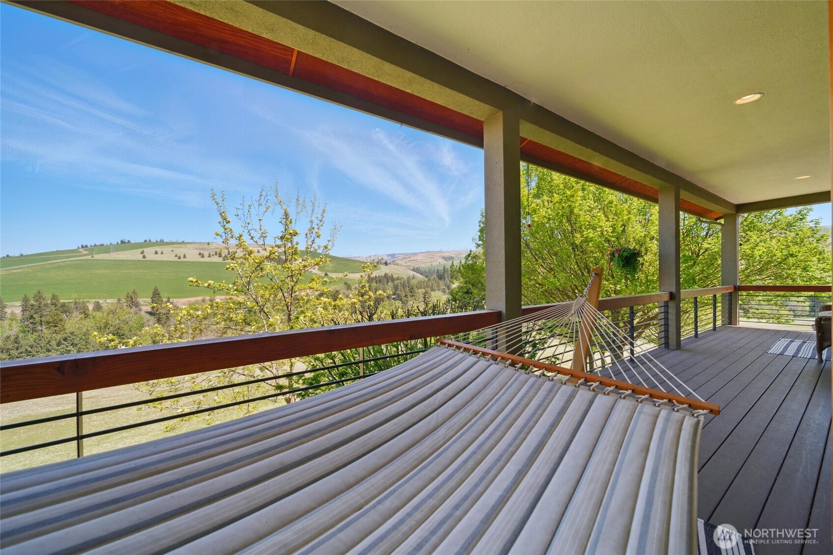 469 Tag Lane Property Photo 12