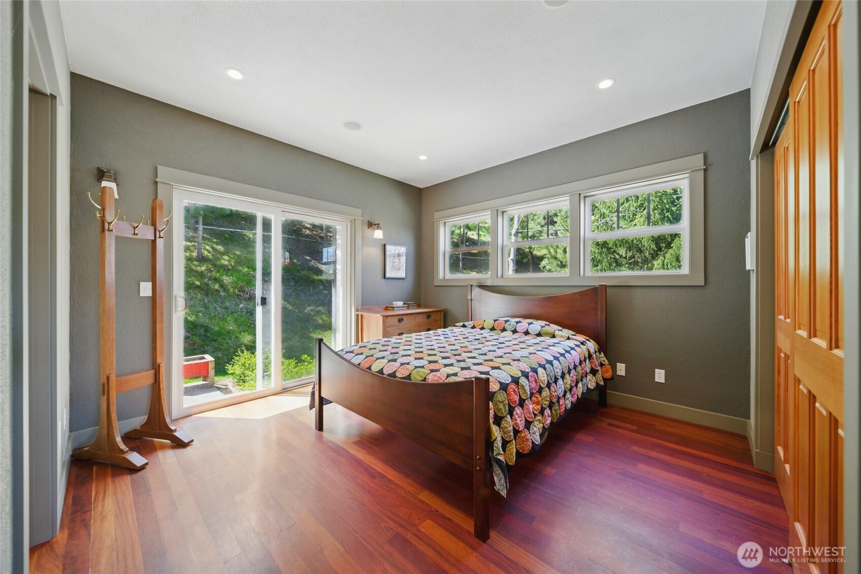 469 Tag Lane Property Photo 14