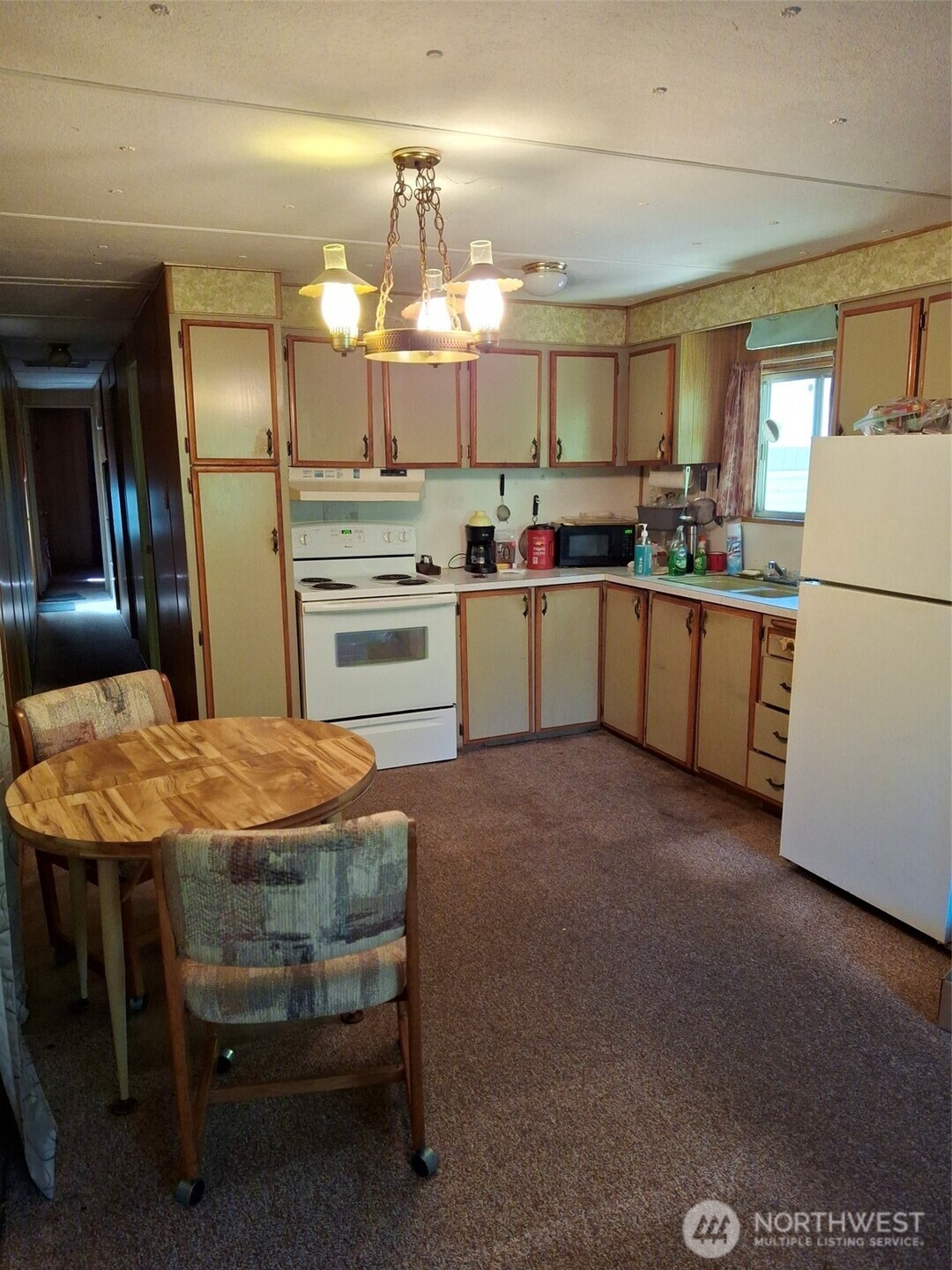 1912 255th Lane Property Photo 11