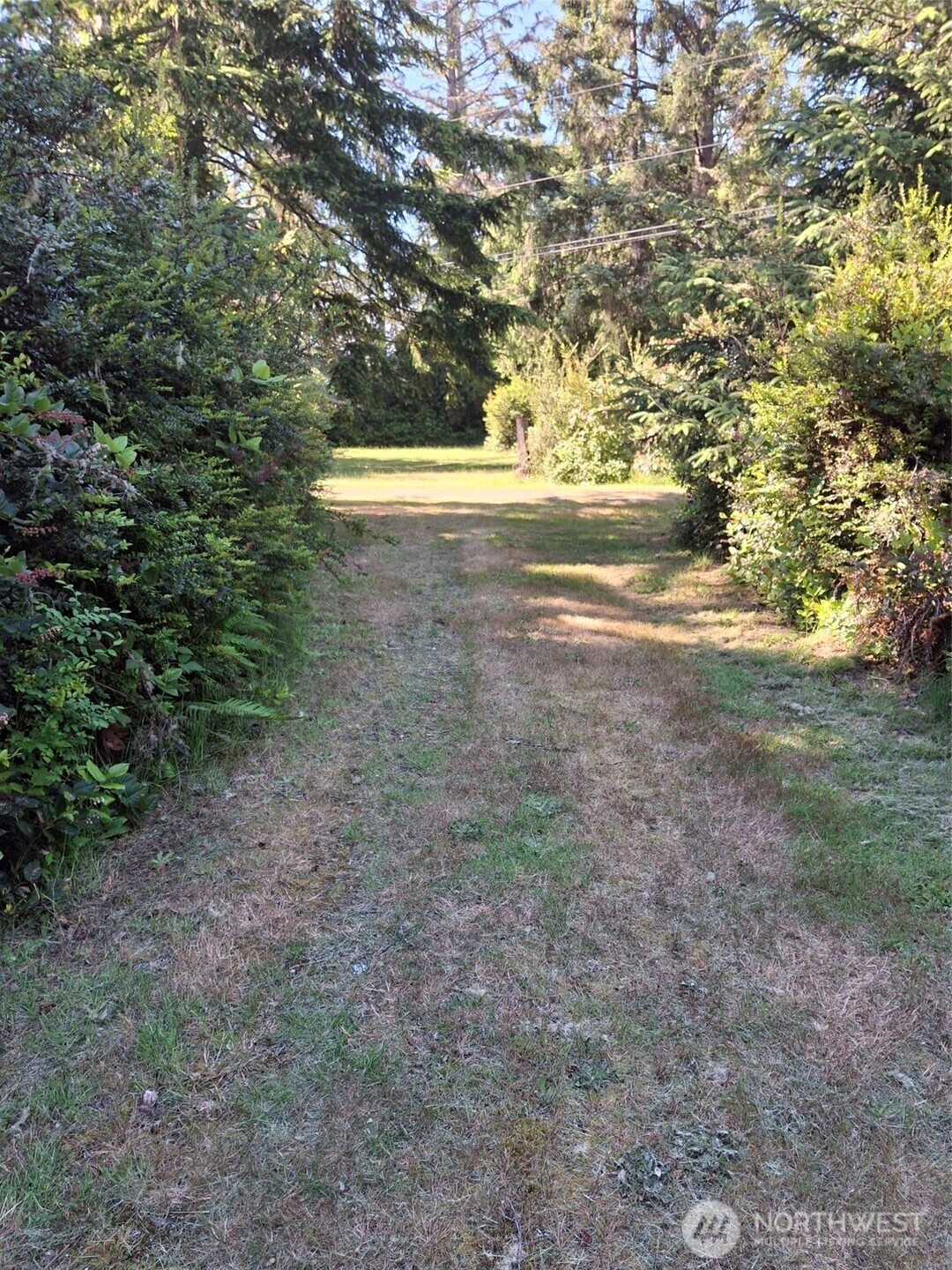 1912 255th Lane Property Photo 15