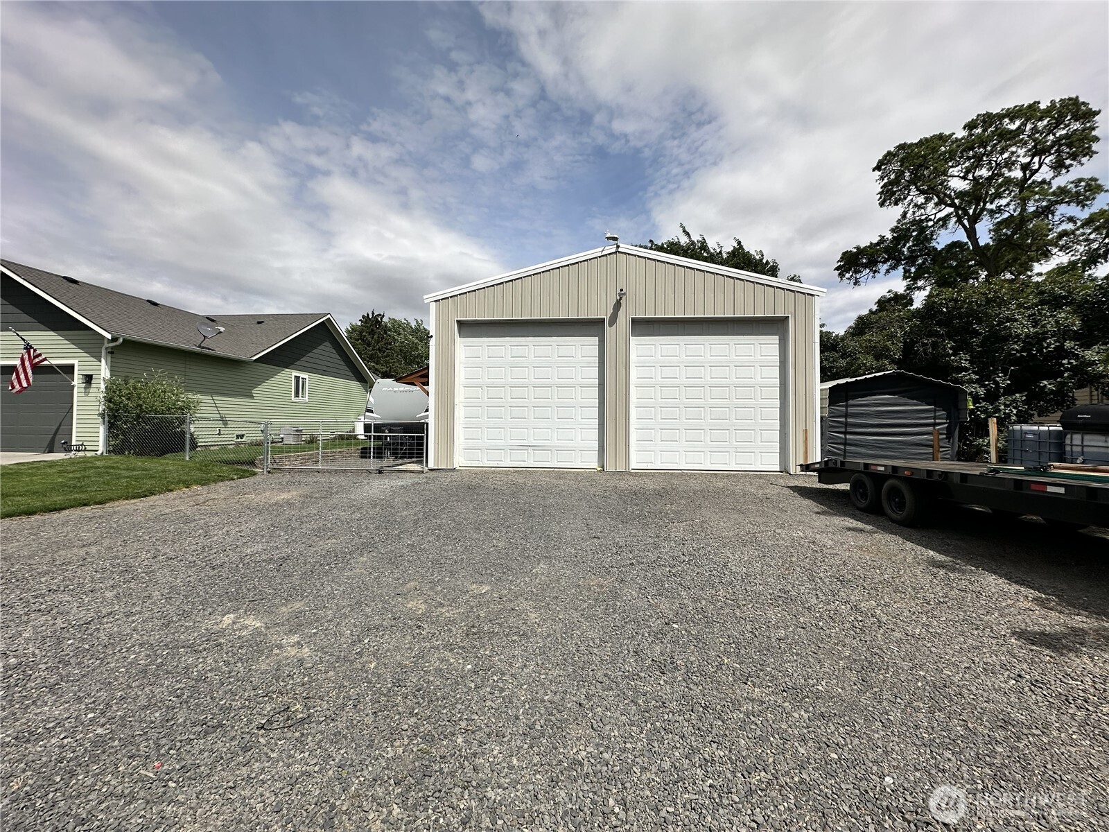 213 West Street Property Photo 28