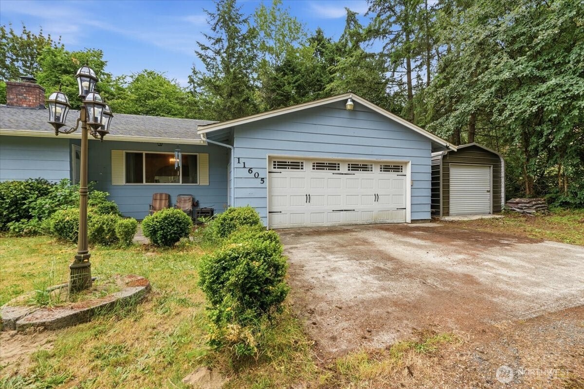11605 85th Avenue Property Photo 1