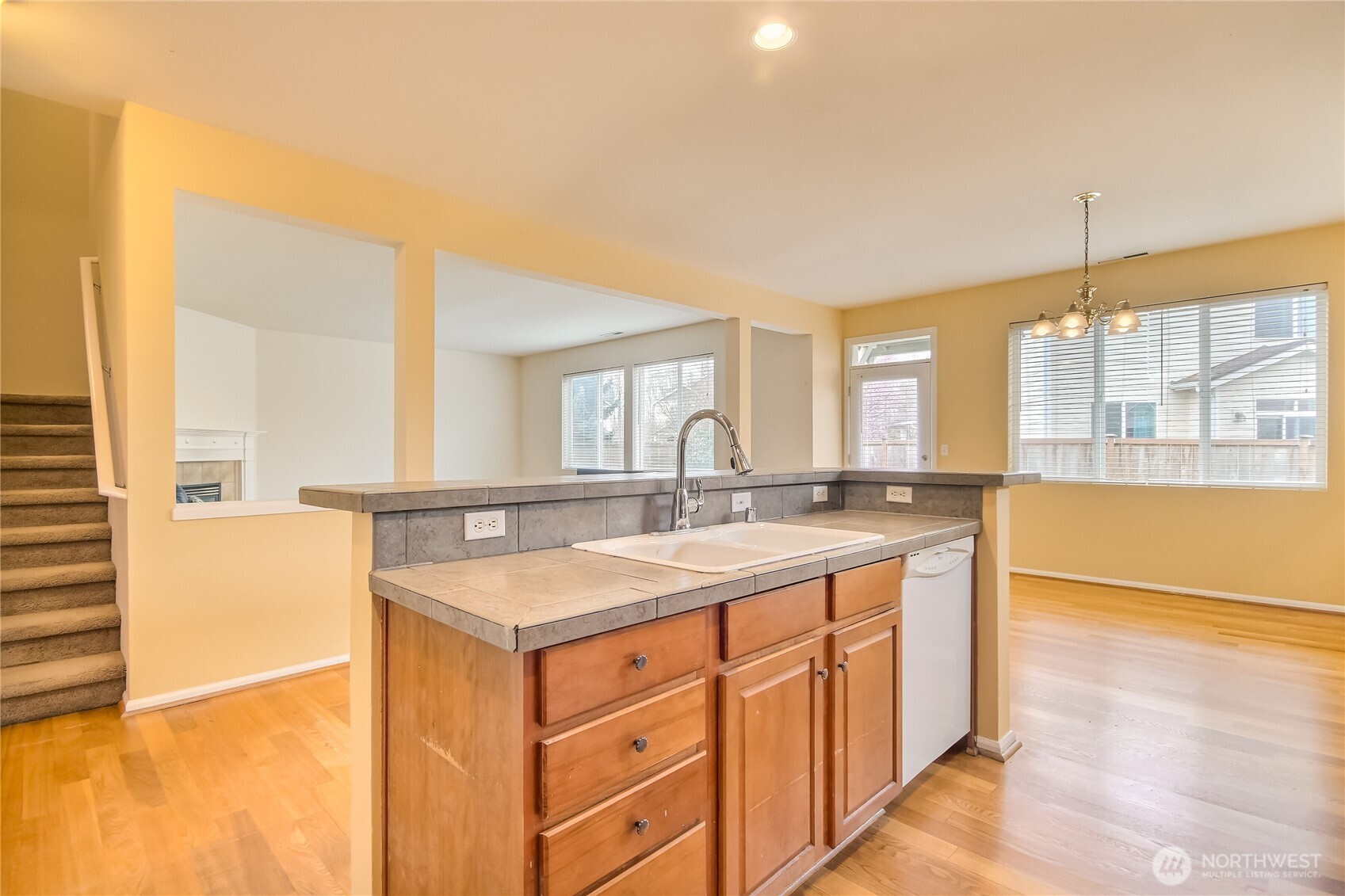 4036 Tribute Avenue Property Photo 4