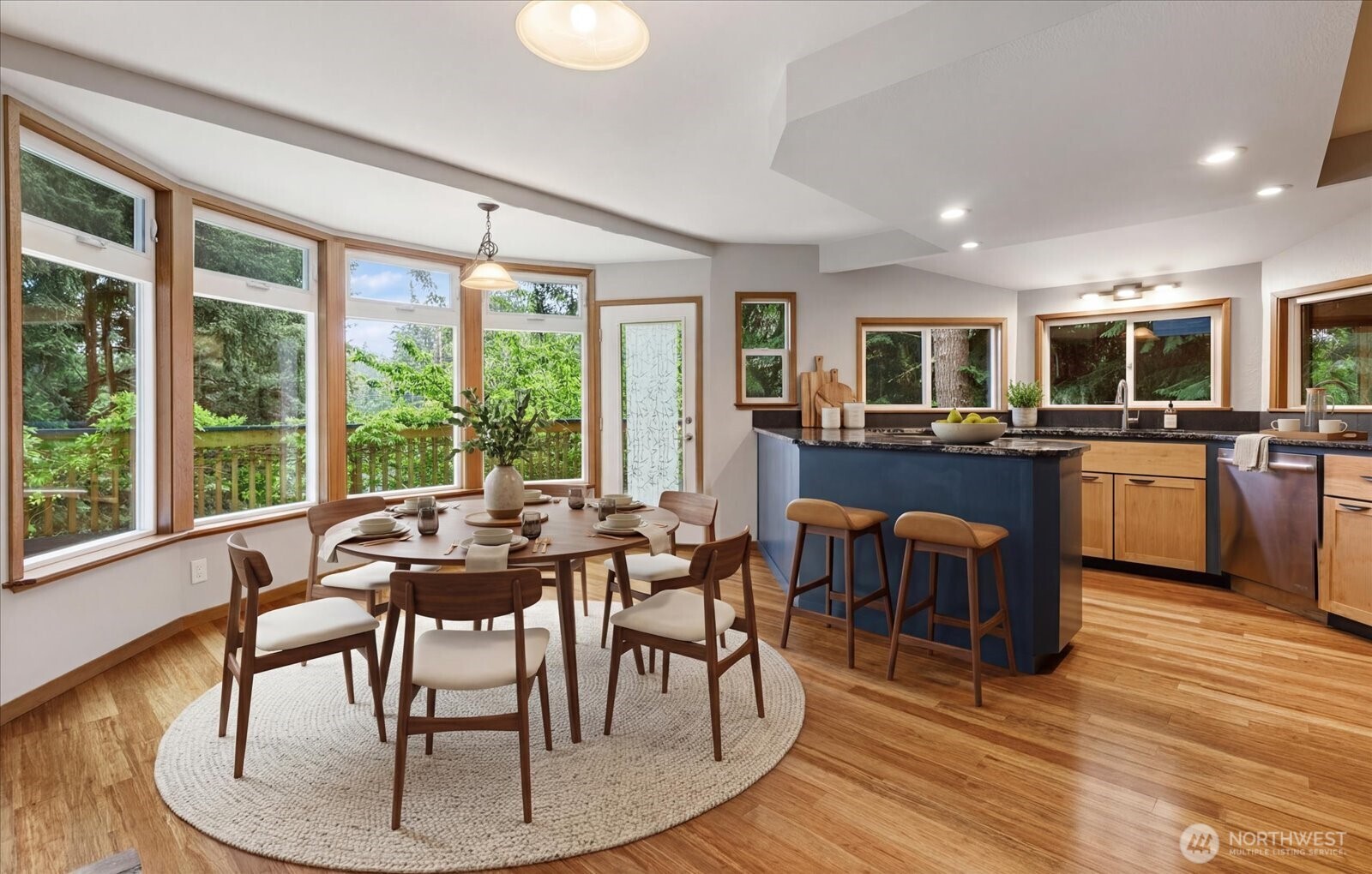 1099 Worthy Place Property Photo 9
