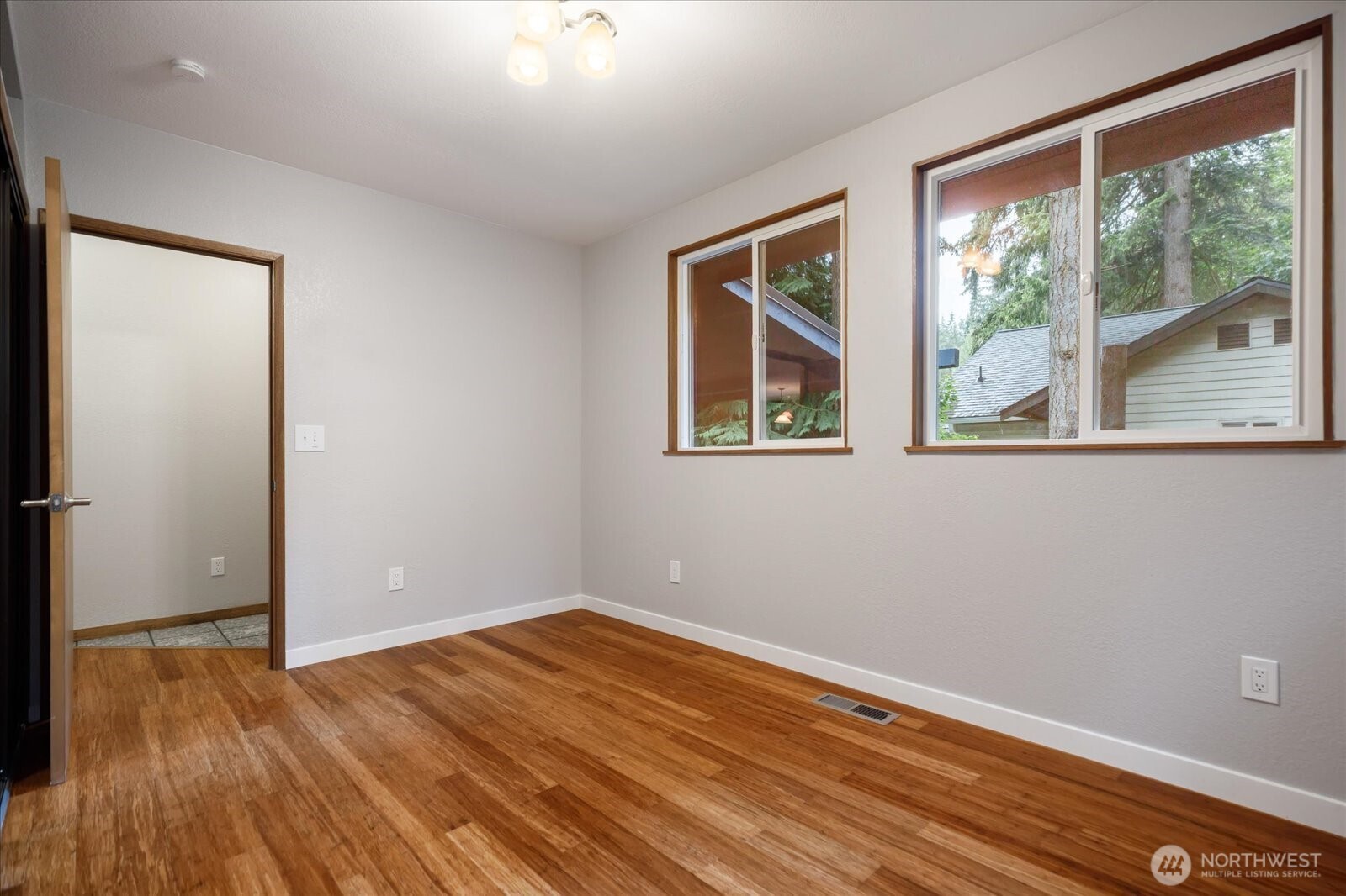 1099 Worthy Place Property Photo 24