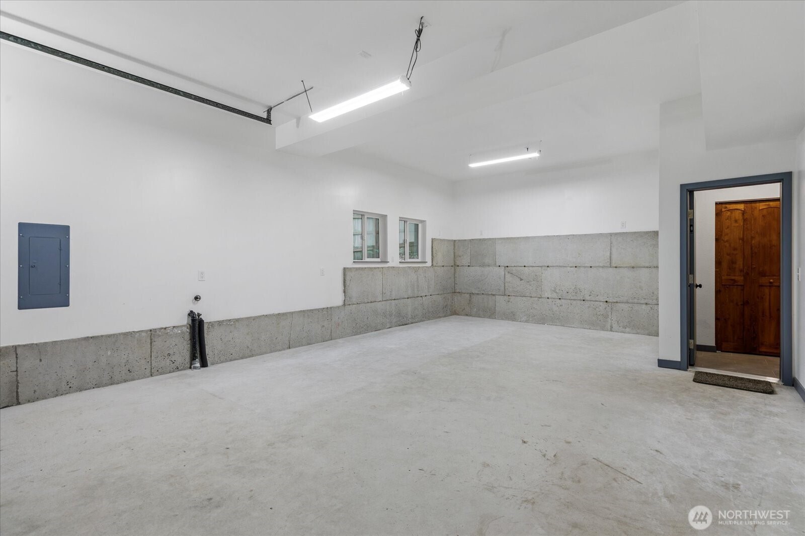 1099 Worthy Place Property Photo 31