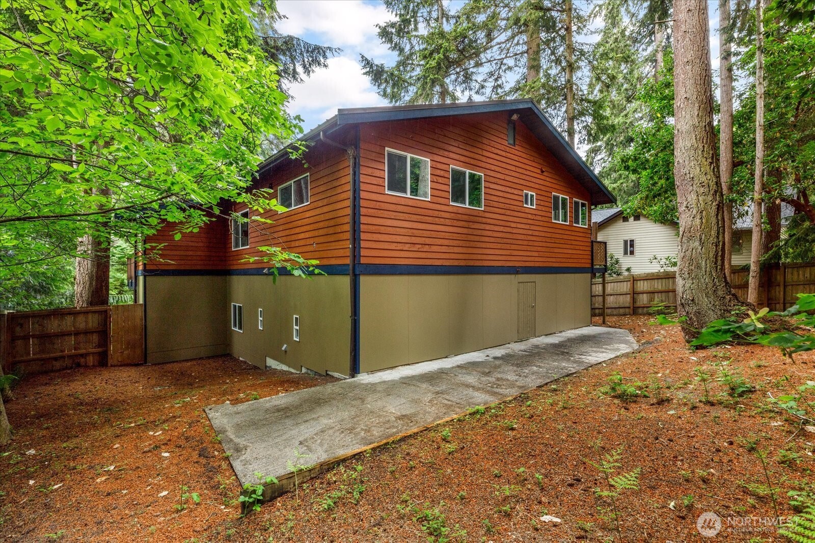 1099 Worthy Place Property Photo 33