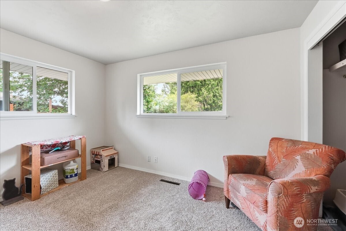 10612 Waller Road Property Photo 10