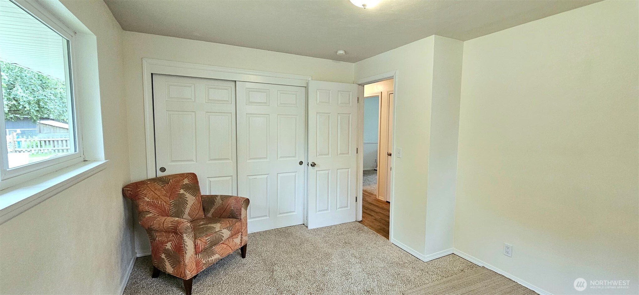 10612 Waller Road Property Photo 11
