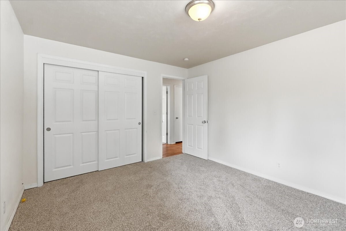 10612 Waller Road Property Photo 13