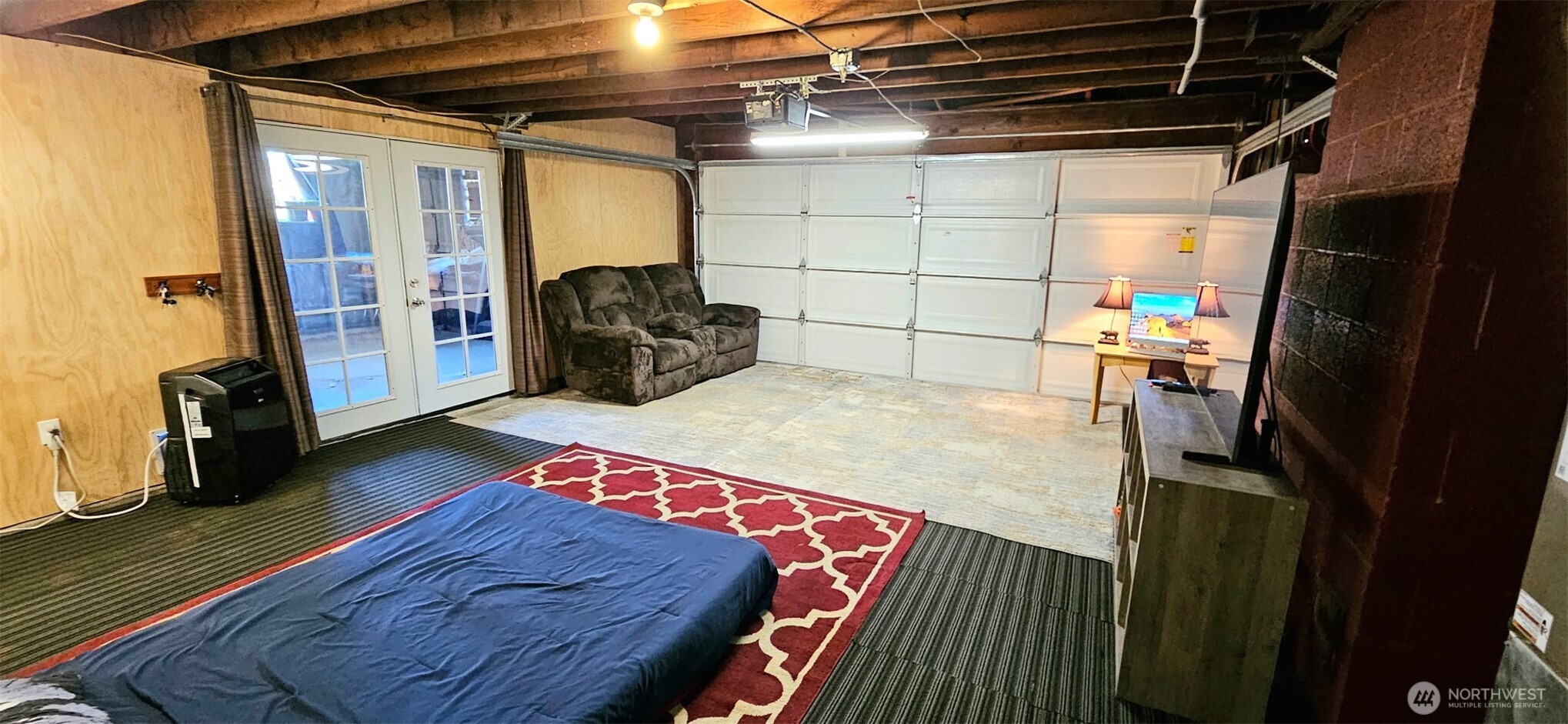 10612 Waller Road Property Photo 17