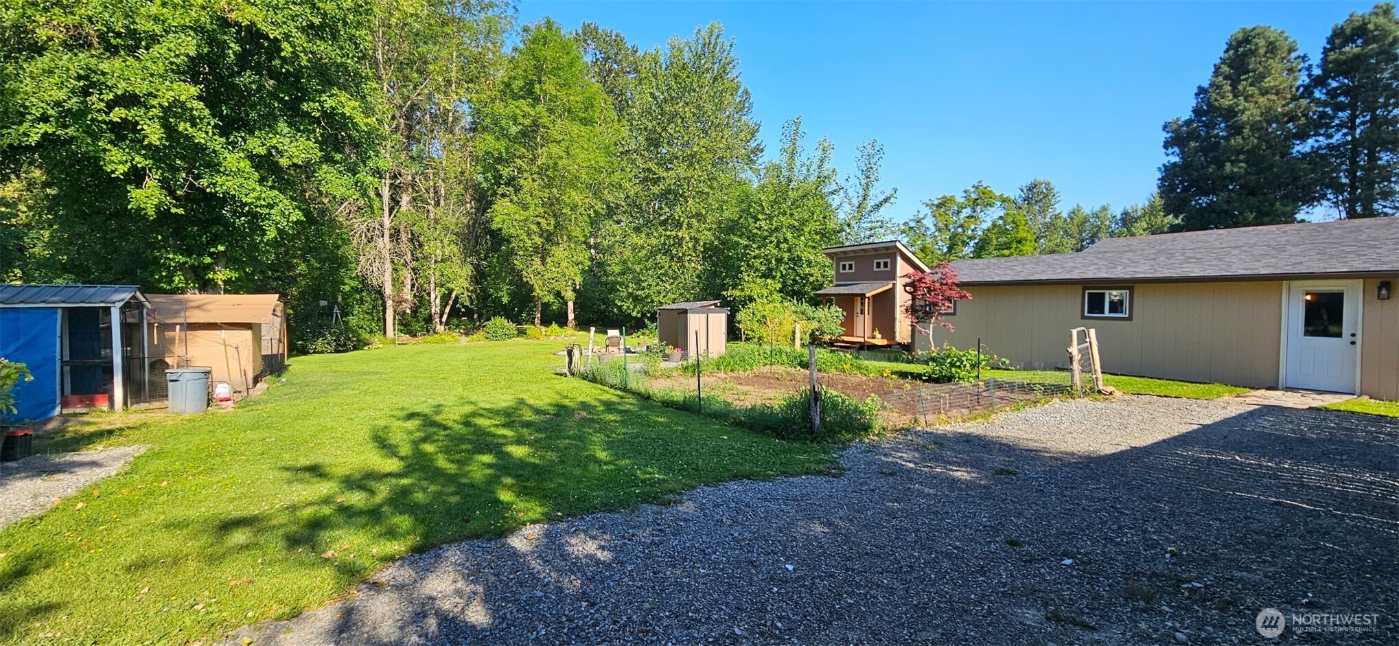 10612 Waller Road Property Photo 18