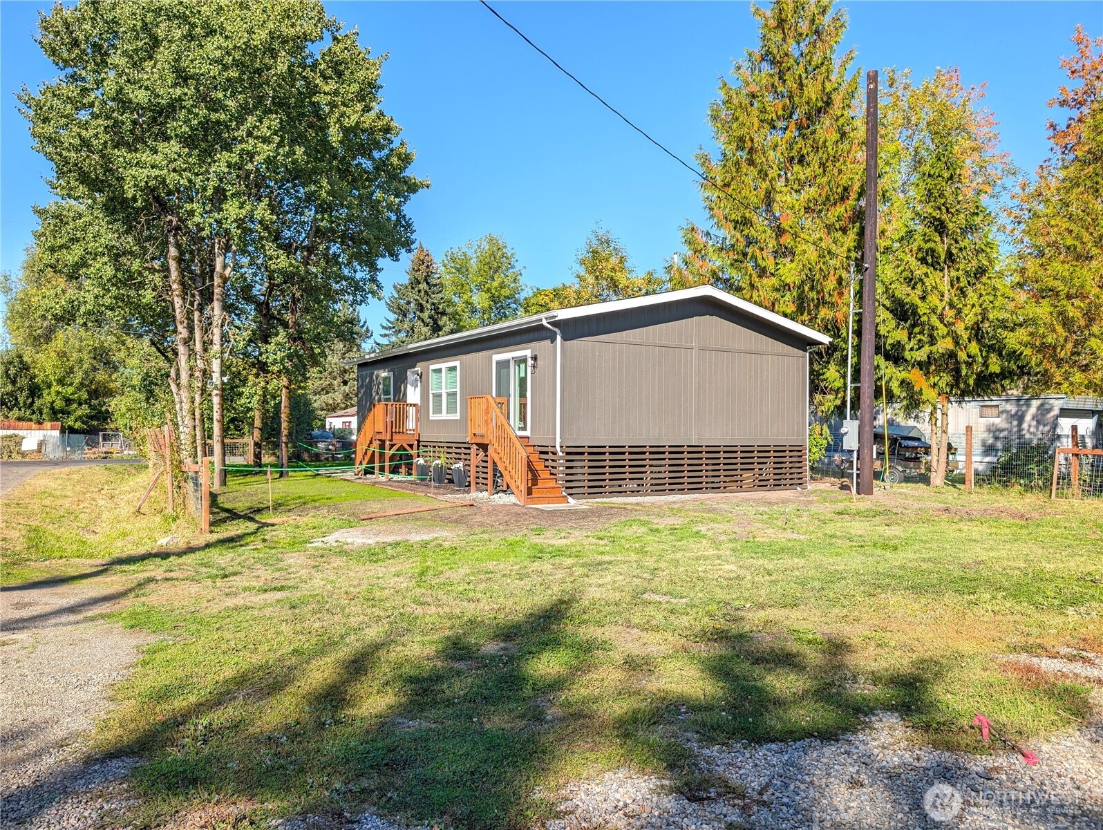 902 97th Street Property Photo 2
