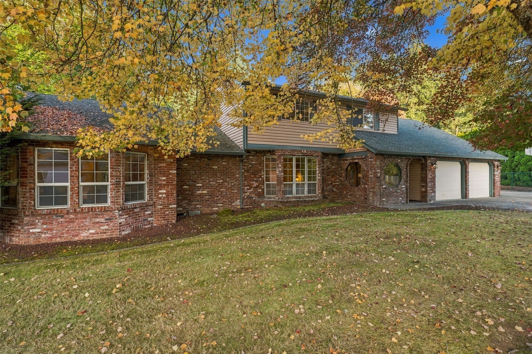 17102 Ne 37th Circle Property Photo 1