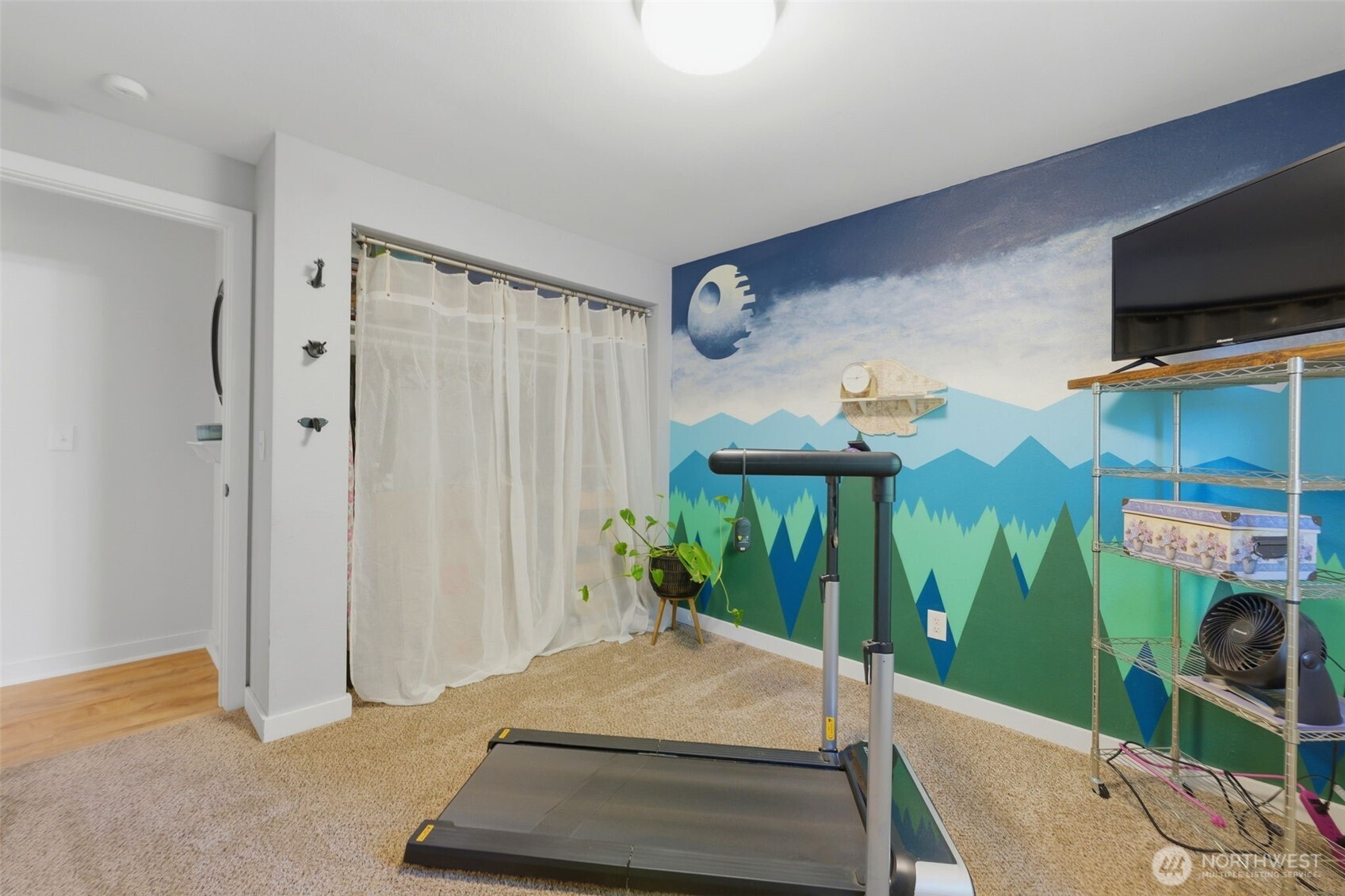 4541 82nd Place Property Photo 18