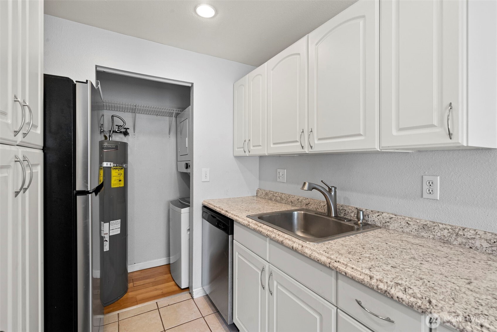 2020 Grant Avenue C103 Property Photo 3