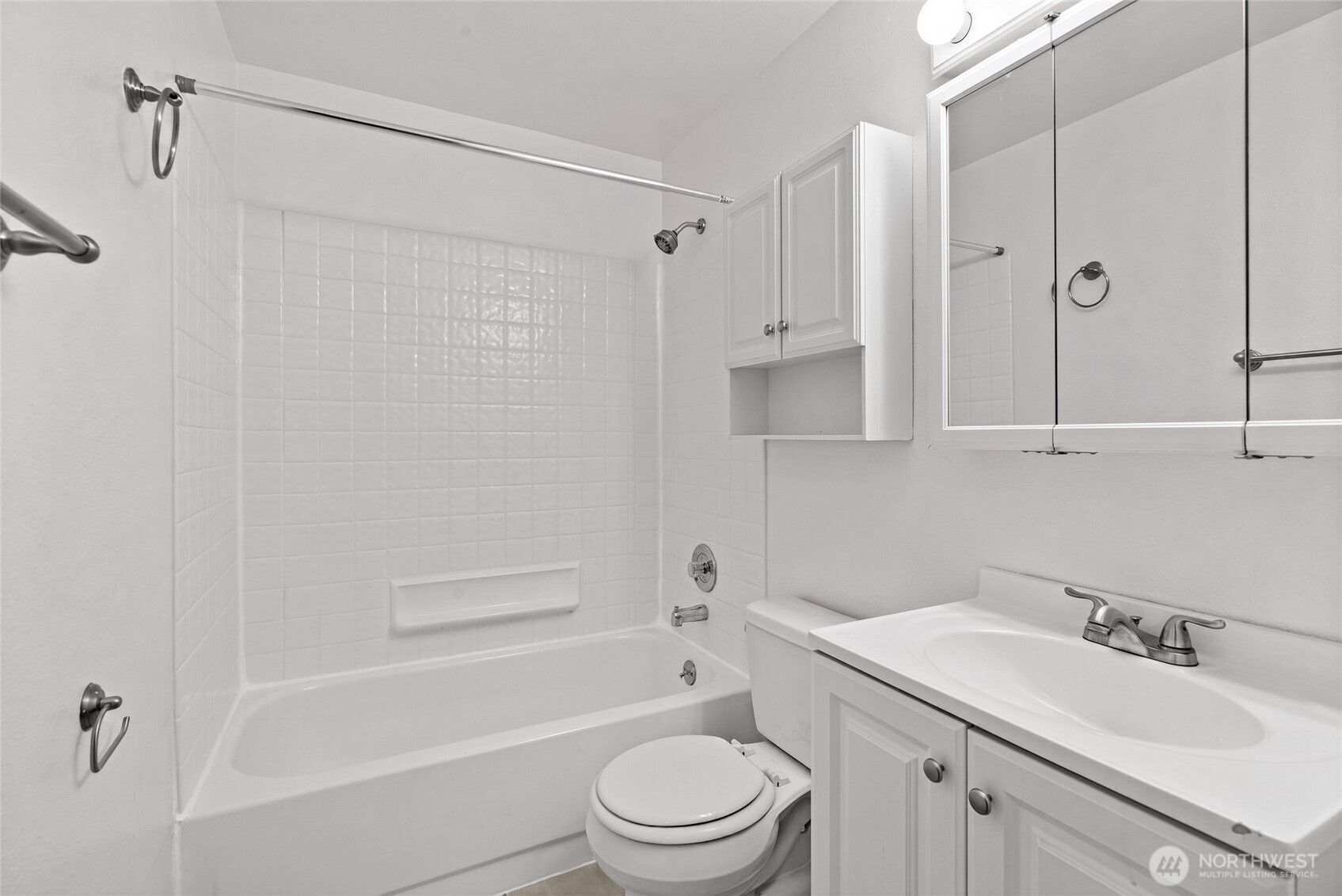 2020 Grant Avenue C103 Property Photo 9