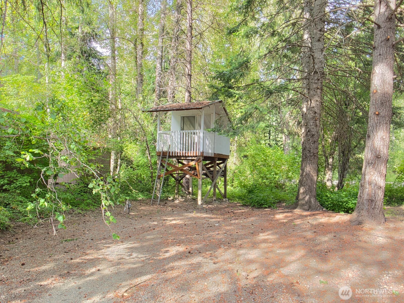 571 Wapiti Drive Property Photo 37